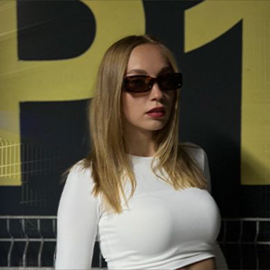 Kira Blaze💋 (kirabblazze) Header Photo Added 2025-07-07