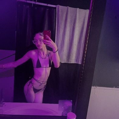 THROAT QUEEN🌸 (marieeanneexx) OnlyFans profile photo