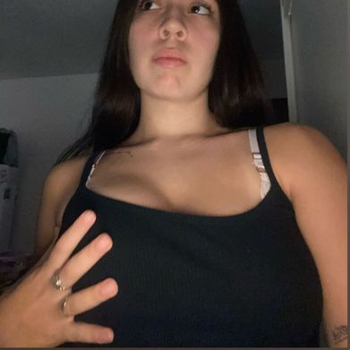 𝐄𝐦𝐦𝐚💞 (emma.lmn) Header Photo Added 2025-04-24