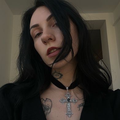 Jennifer Hall (jennifer.beauty) Profile Photo Added 2025-07-15