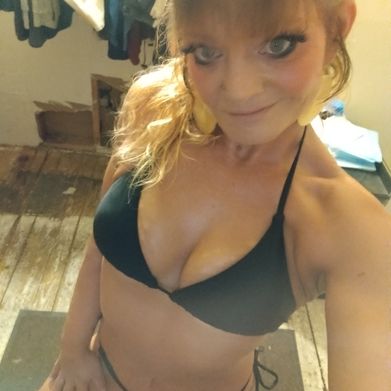 April (aprilbaebaesubscribe) OnlyFans profile photo