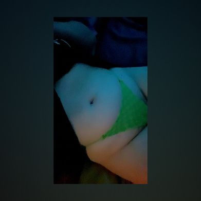 emily🐰🩵 (emily10025) Header Photo Added 2025-08-25