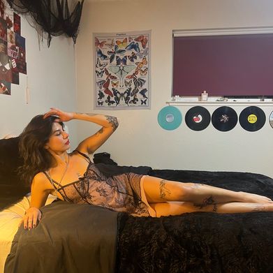 Velvet Vixen (viceofvenus) Header Photo Added 2025-07-15