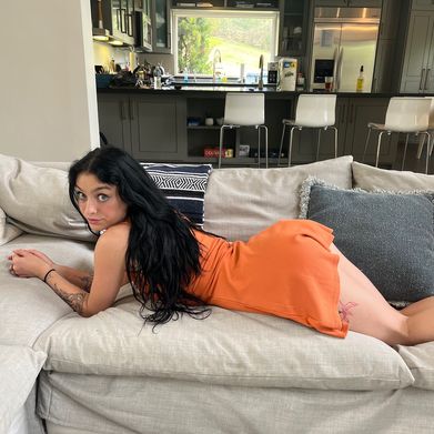 Violet Ray ✨VIP Page✨ (missvioletray) Header Photo Added 2024-09-02