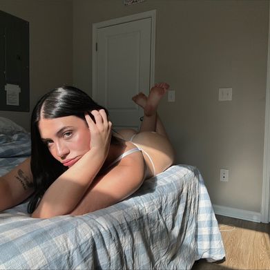 Kimberly C (kimberlyc123) Header Photo Added 2024-09-14