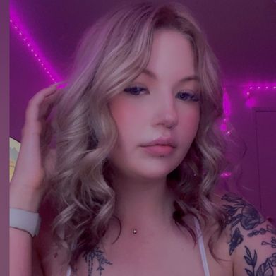 OnlyFans Model Lyss (lyss250) Profile Image