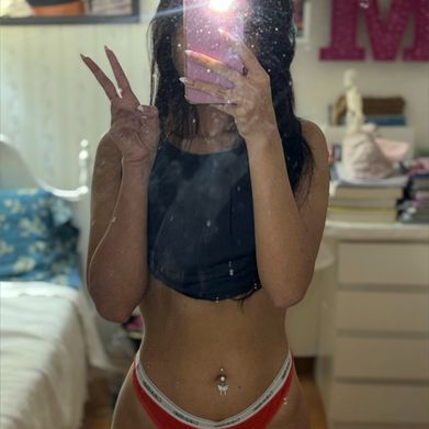 mia🌹 (miafrose) Profile Photo Added 2025-05-11