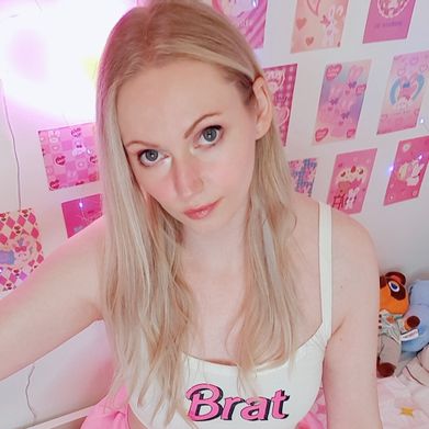 bubblegumbl0ndie (bubblegumbl0ndie) Profile Photo Added 2025-01-14