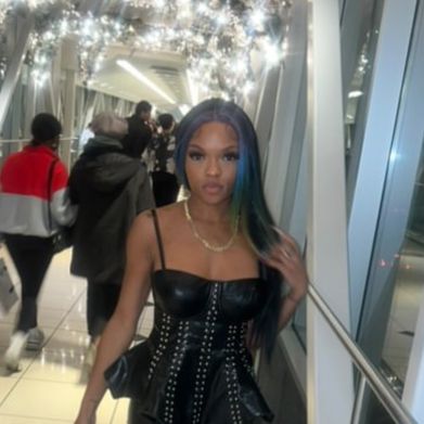 Golden (thegoldenexperiencee) Header Photo Added 2025-03-14