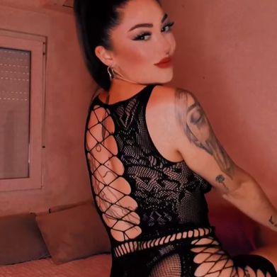 Bea 💋 (beamedinaaa) OnlyFans Profile Image