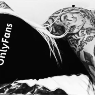 Amputee_Inkedwoman (amputee_inkedwoman091) Header Photo Added 2025-08-15