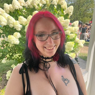 Gwen (gwengothic) OnlyFans Profile Image