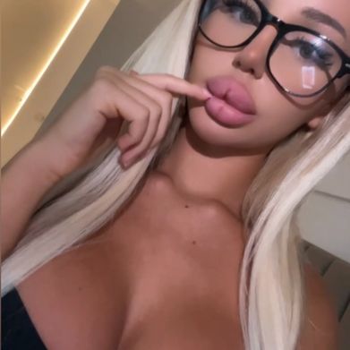 Maddie (maddie.lunna) OnlyFans Profile Image
