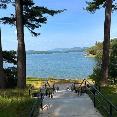 B. (nakedbynaturexo) Header Photo Added 2025-08-13