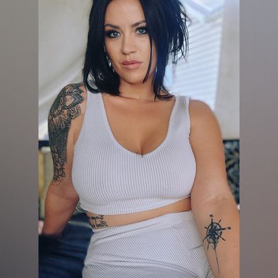 Tara Adams (erotica96) Profile Photo Added 2024-09-14