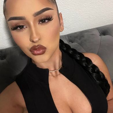 Fiji (fijiwatter) OnlyFans Profile Image