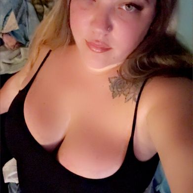 OnlyFans Model Ashley Perry (blueyesmommymilkers) Profile Image
