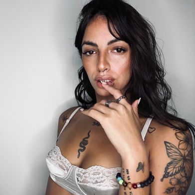 OnlyFans Model Léna 🤍| (lenarivera) Profile Image