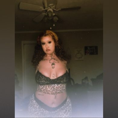 Brazy baby💋 Added Photo on 2025-01-14