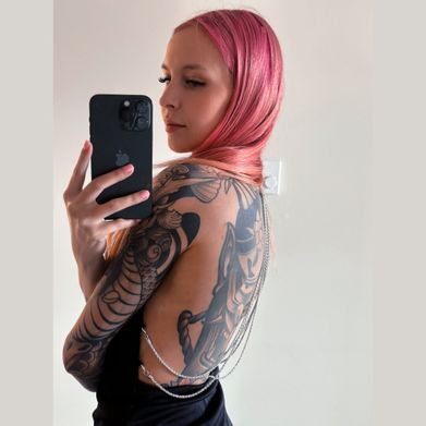 Aubrey White (aubreywhitexo) Profile Photo Added 2024-12-19