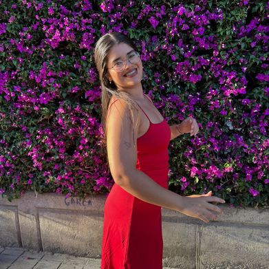 OnlyFans Model Margot 🌷 (margotdeluxe) Profile Image