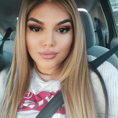 Jenny (jennyhonney) Profile Photo Added 2025-03-04