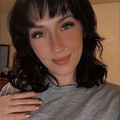 Luna Mae 🖤 (lunabitesback) Profile Photo Added 2025-11-12