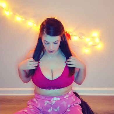 Carter June (carterjune4x) Header Photo Added 2024-05-28