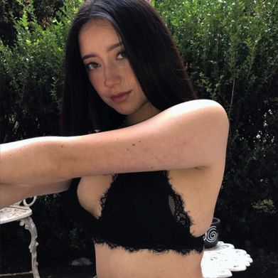 OnlyFans Model snowflaketiny (snowflaketiny) Profile Image