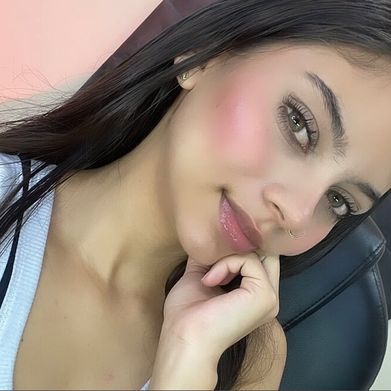 Sweet_lovee (sweet_5c) Header Photo Added 2025-10-31