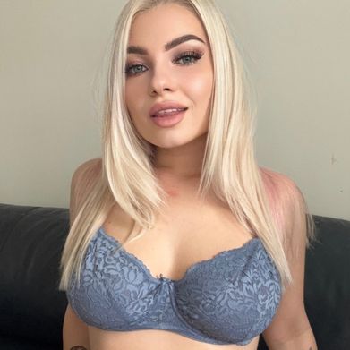 Natalia🍒 (nataliaaxo) OnlyFans Profile Image