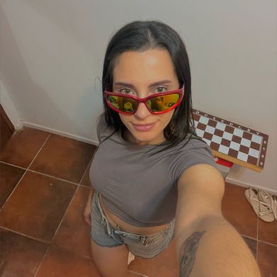 Esther 🍒 (estherboss) Profile Photo Added 2025-02-22