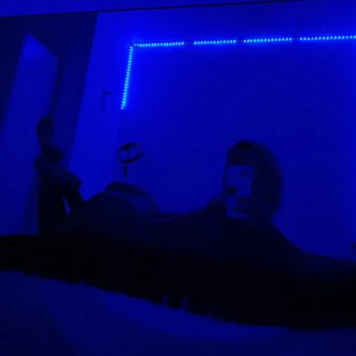 Lola 🌸 (immlola) Header Photo Added 2025-08-18