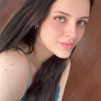 RedHotGoddess (halina.21) Profile Photo Added 2025-04-01