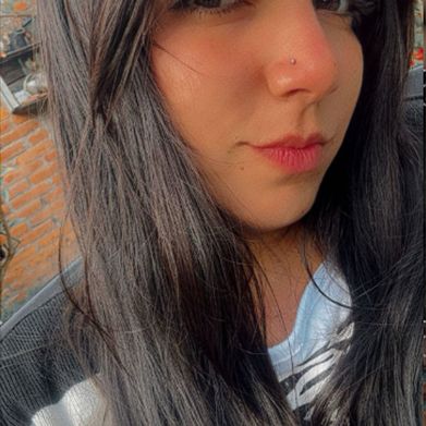 Andrea💕 (lovelyandrea21) Profile Photo Added 2025-09-14