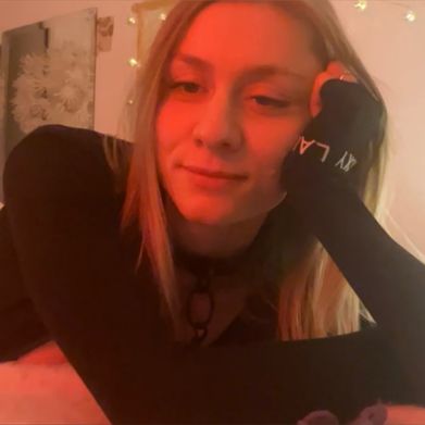 GABY  🍑 (gabydelacroix) Header Photo Added 2025-02-19