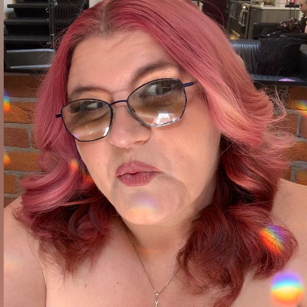 Sarah C (meb4we) OnlyFans profile photo