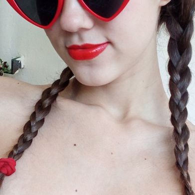 Juli 🍒 (sweetjjuli) Header Photo Added 2025-02-19