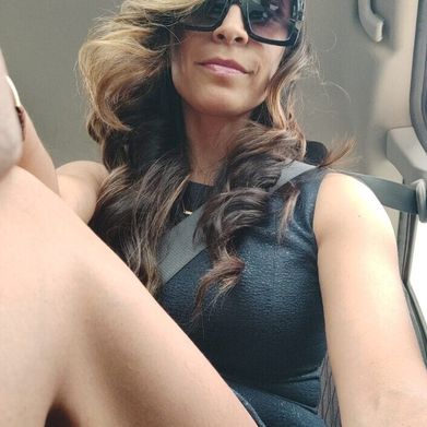 Cristina (cris-li) Header Photo Added 2025-11-23