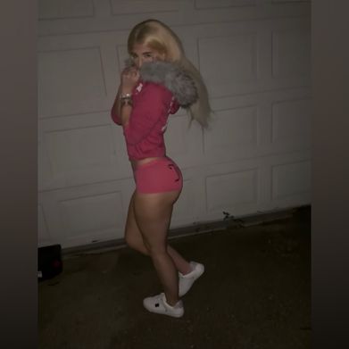 Baby Bunnie💦 (bunieeee) Profile Photo Added 2025-08-18