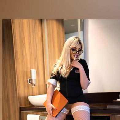 Gringa Star (gringastar) Header Photo Added 2024-12-21