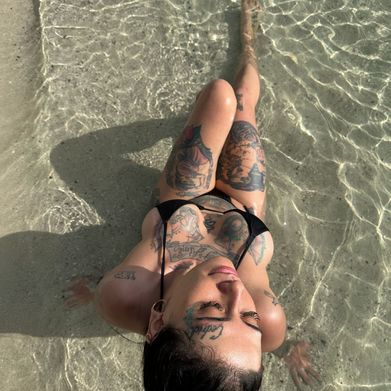 Eli Goth 🖤 (eligoth99) Header Photo Added 2025-03-19