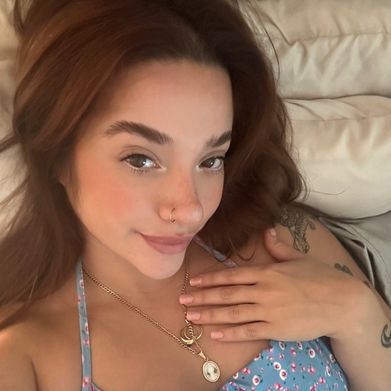 Alexandra 🪽 Added Photo on 2025-01-02