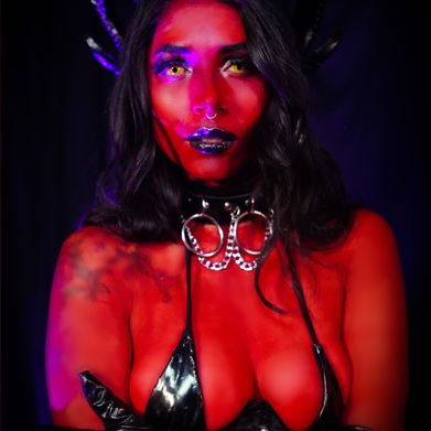 AliFloyd Added Photo on 2024-11-03