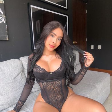 OnlyFans Model Samie ♡ (itssamievera) Profile Image