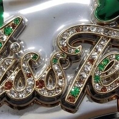 Miss Tease 💕 (coupleeire) Header Photo Added 2025-10-24