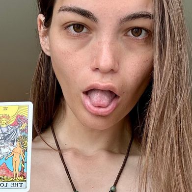 ellie ✨ (ellieerotes) Header Photo Added 2024-09-02