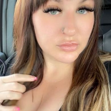 Brittny Renae (brittnyrenae_melons87) Profile Photo Added 2025-06-21