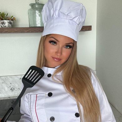 OnlyFans Model Tapetiteblondepref 🤍 (tapetiteblondepref) Profile Image