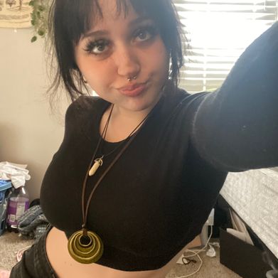 evee alcoy :> (eveealcoy) Profile Photo Added 2025-03-25